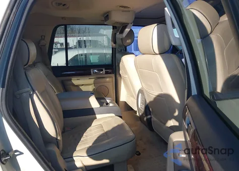 2006 Lincoln Navigator z USA, uszkodzony, nr VIN 5LMFU27556LJ26463